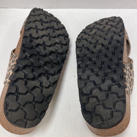 Bayton Sandals - Picture 3 of 3